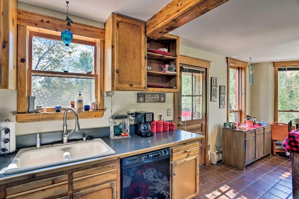 Cozy Home with Deck and Mountain Views, Walk to Casinos image 4